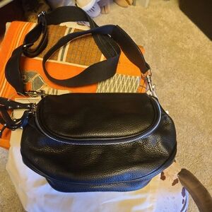 New black pebble leather bag from UK